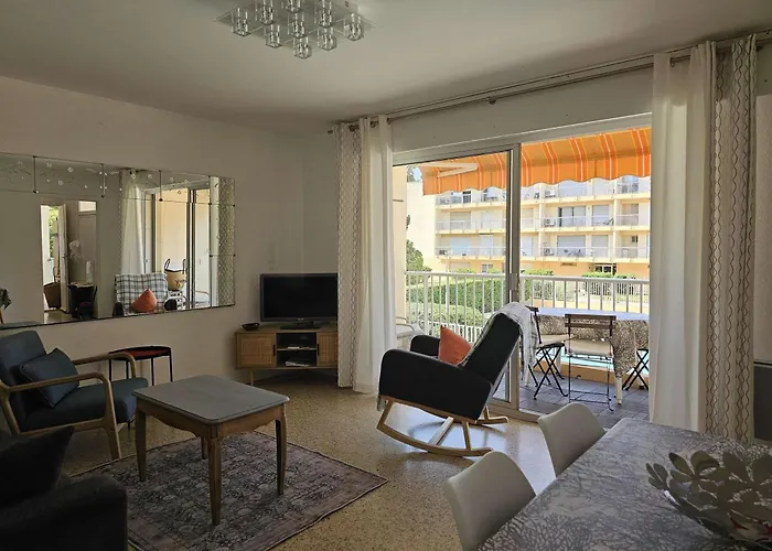 Apartment 2 Pieces Avec Vue Sur Piscine, Climatise - Fr-1-308-120